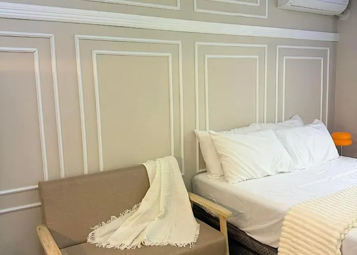 Condo Studio Apartment Aparthotel 3*